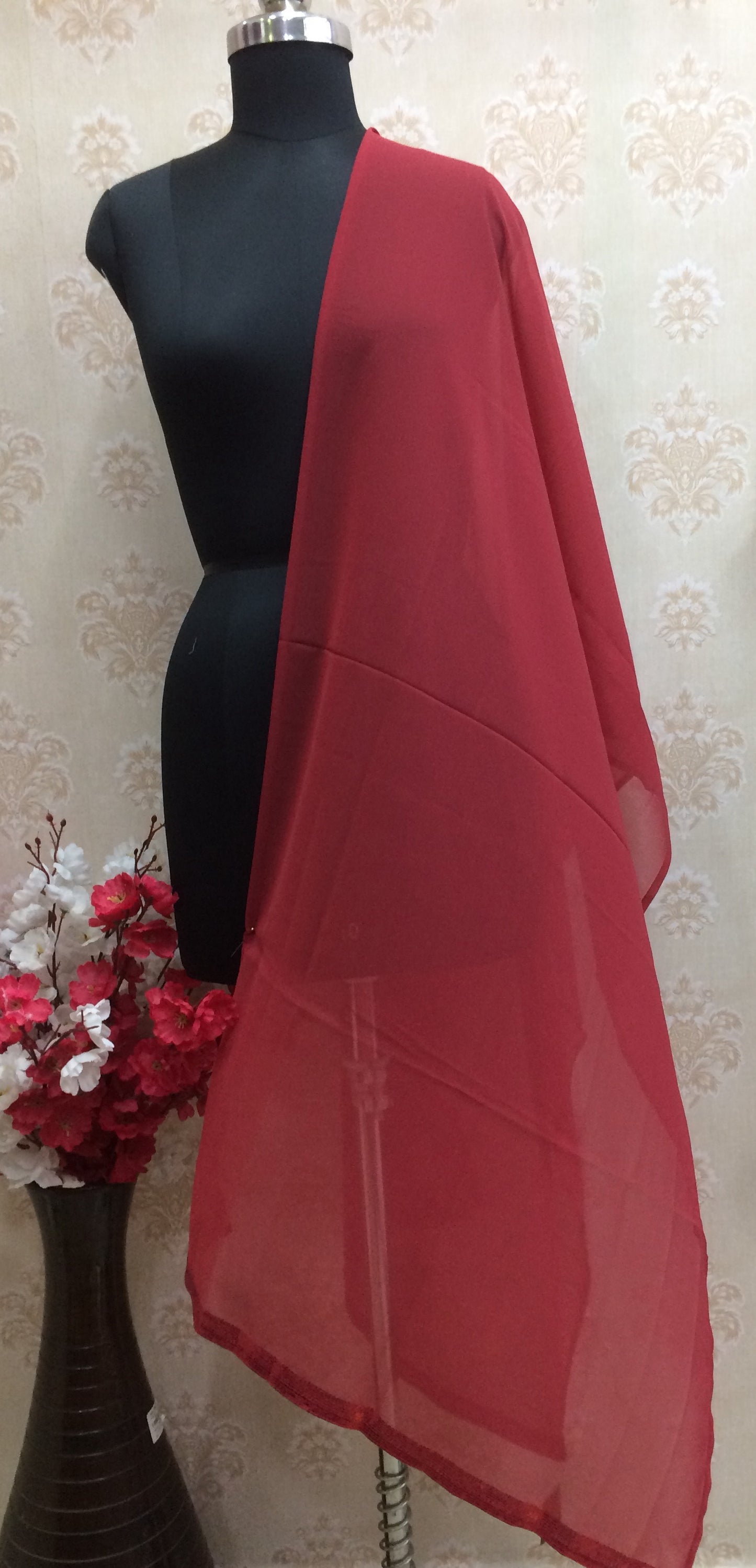 Red chiffon dupatta tikdi border