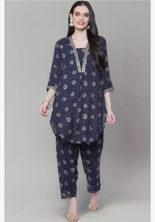 Sultana Rangriti-Navy Blue Golden Neck Work