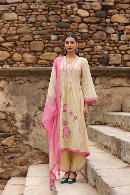 Sherin Ivory Kurta Set with Pink Dupatta