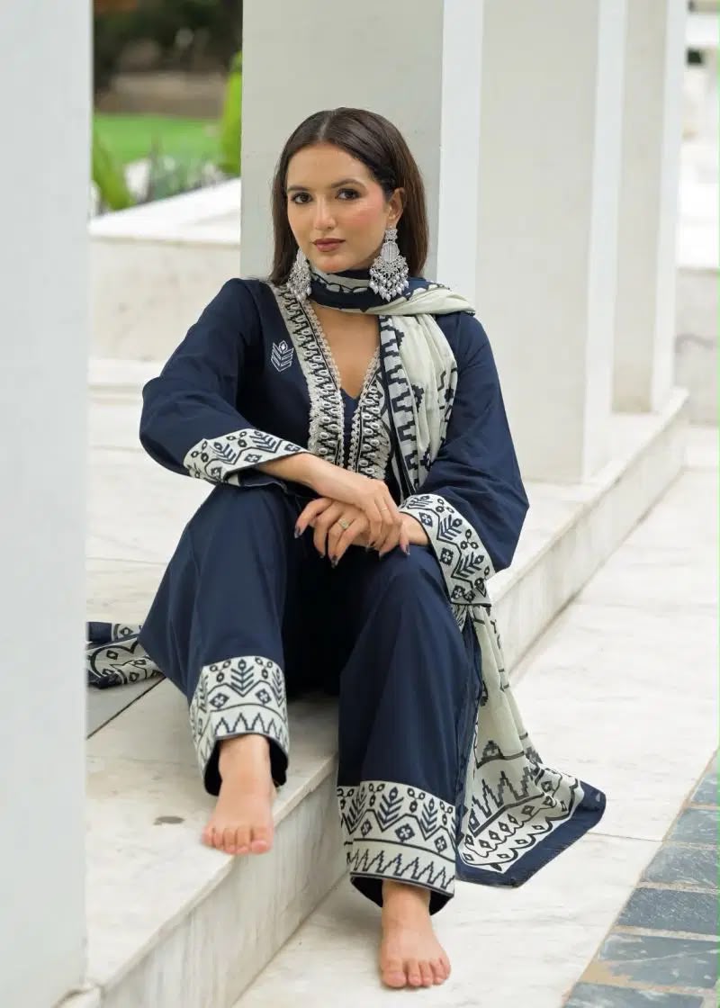 Farshi Shalwar 3-Piece Suit