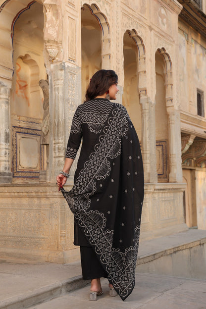 Rumaisa Jet Black Bandhani Print Kurta Set