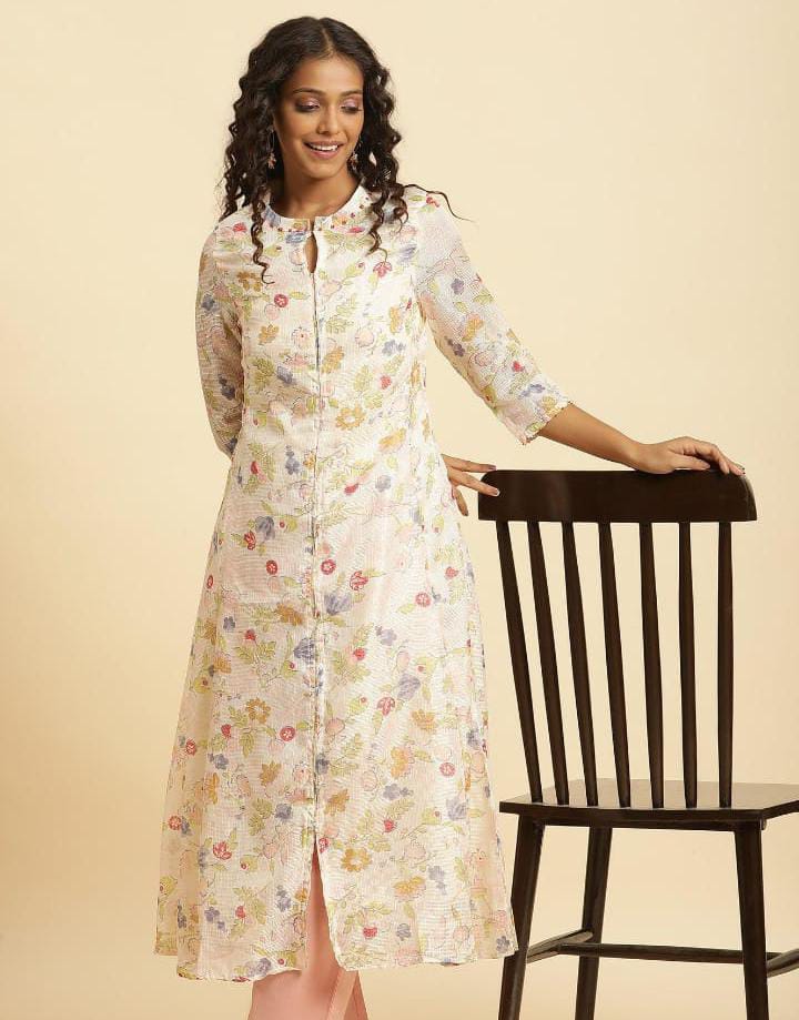Junia W kurta 850