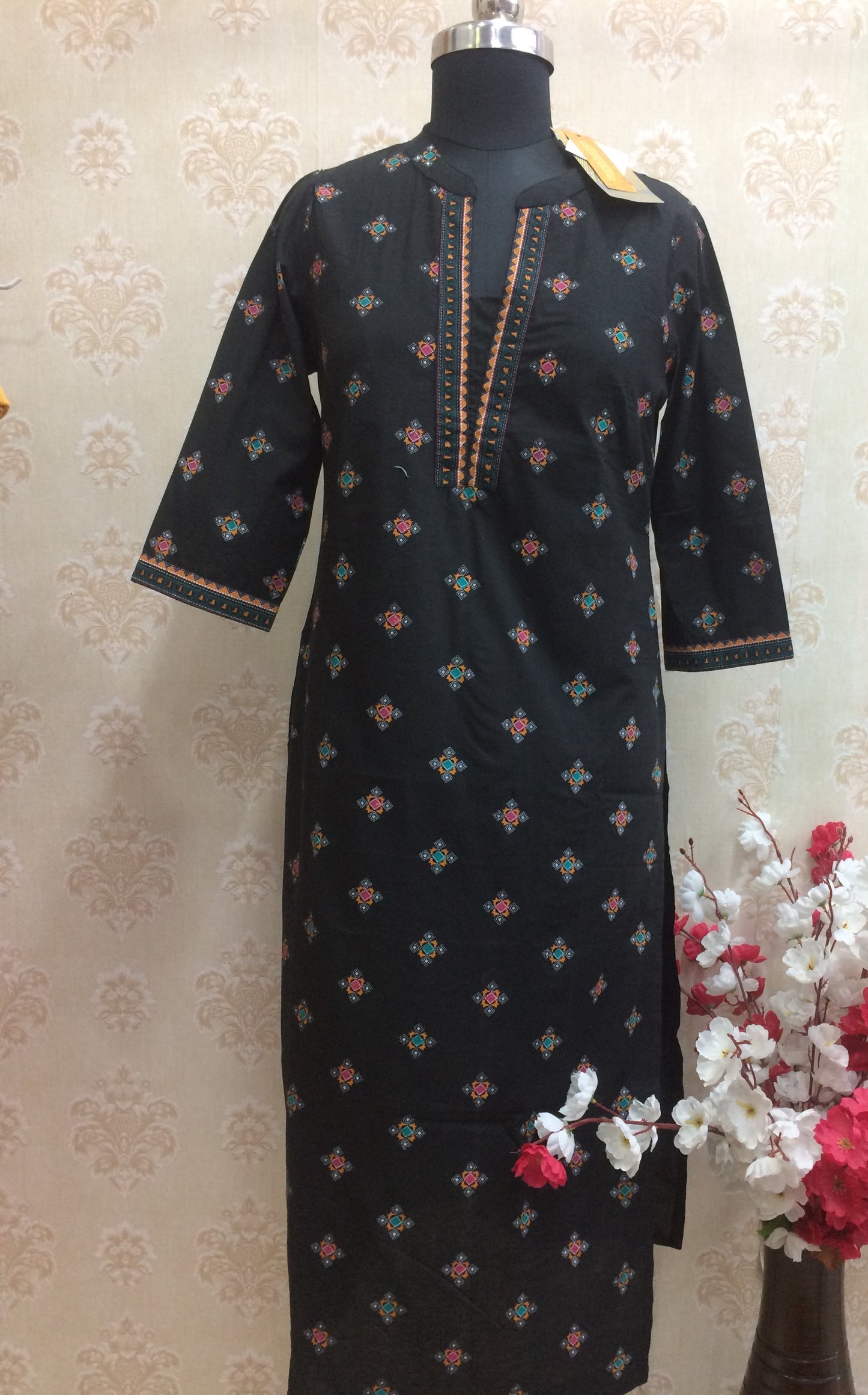 Black Cotton Printed Kurti for Women