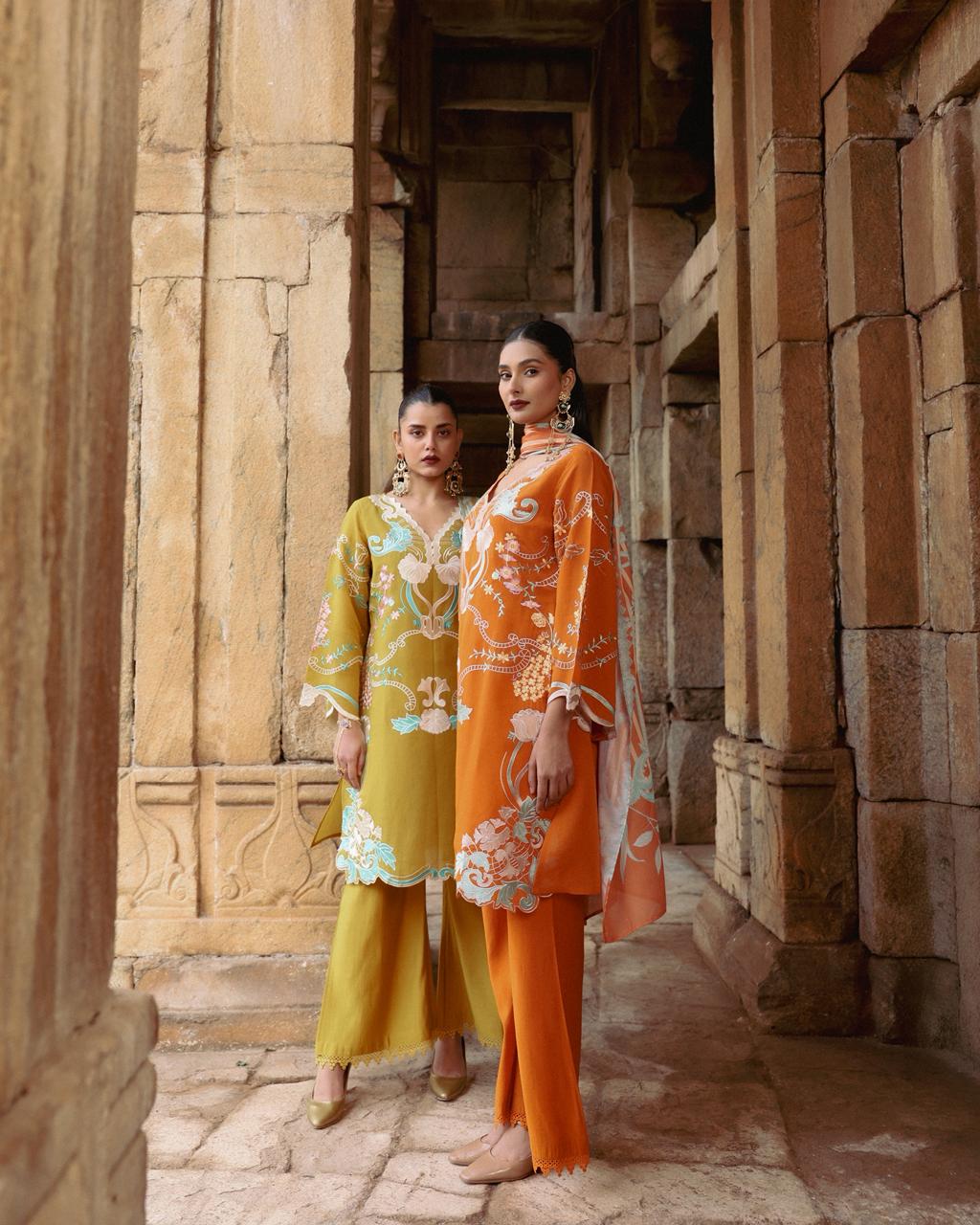 Embroidered Kurta Set with Straight Pants & Dupatta