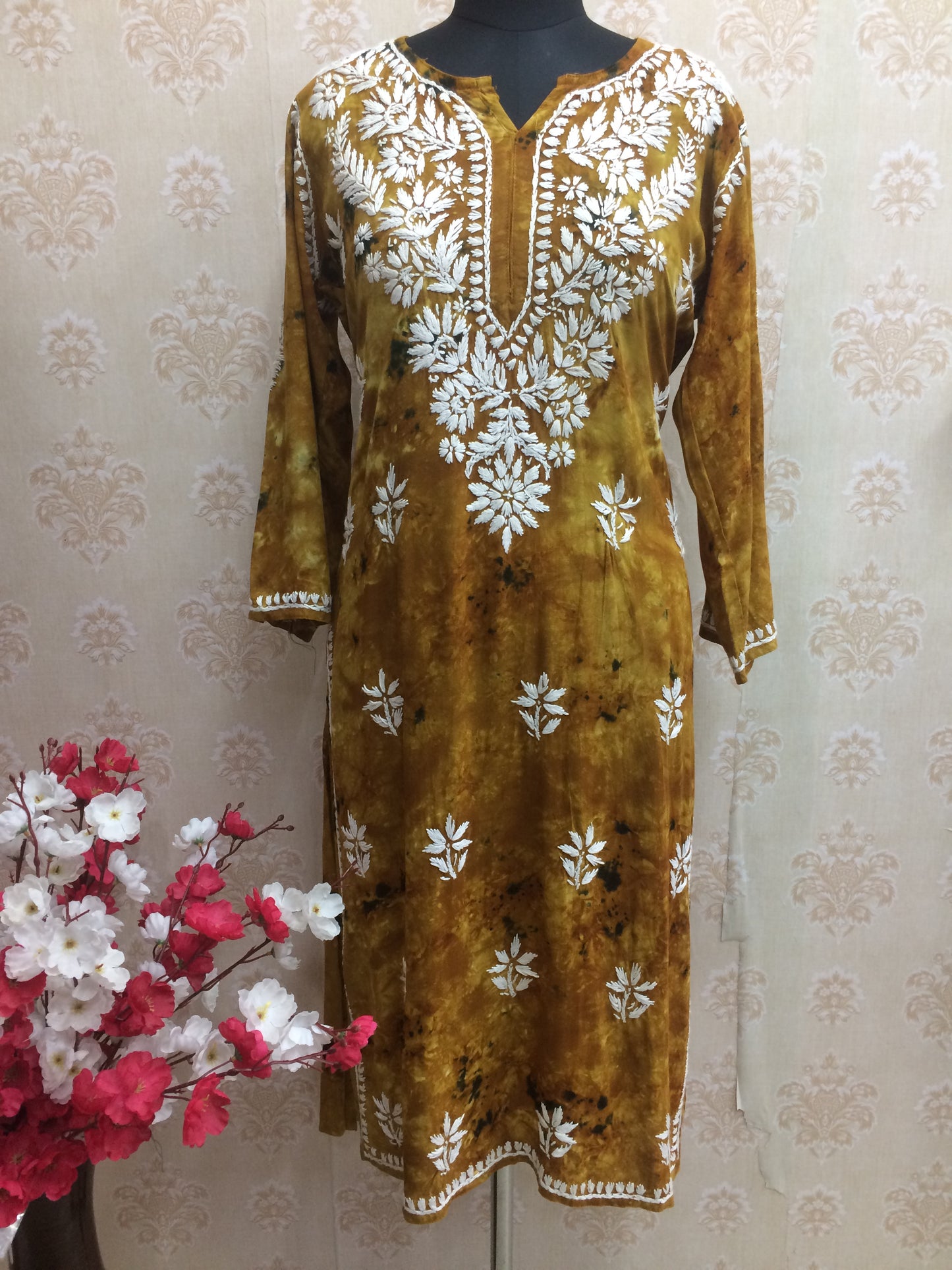 Rayon tie dye Lucknowi kurti